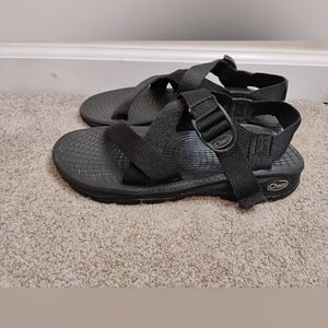 Chaco Men's Size 10M Black Sandals